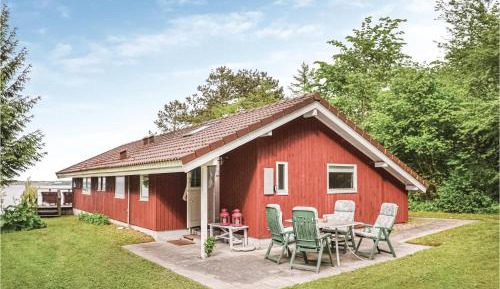Two-Bedroom Holiday Home
