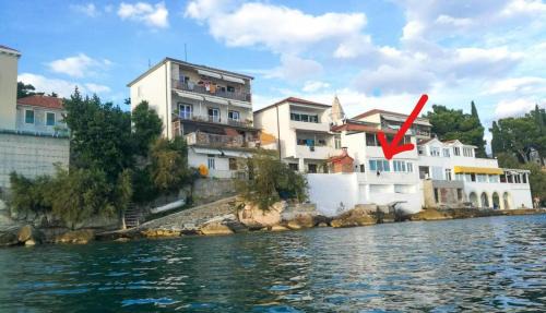 Studio Apartment with Sea View