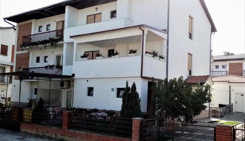 Studio with Garden View