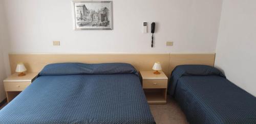 Economy Triple Room