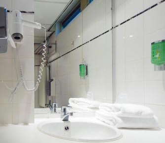  Twin Room with Terrace