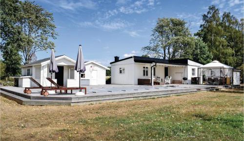 Three-Bedroom Holiday Home 