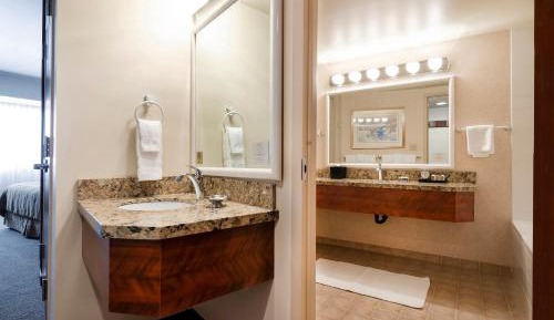 Single Bed in 6-Bed Male Dormitory Room