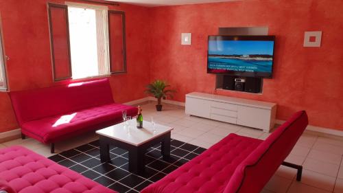 Three-Bedroom Townhouse