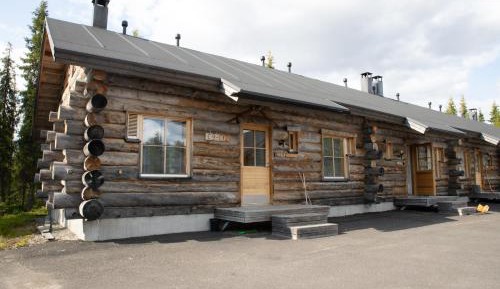 Two-Bedroom Cottage with Sauna