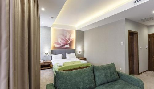 Superior King Room