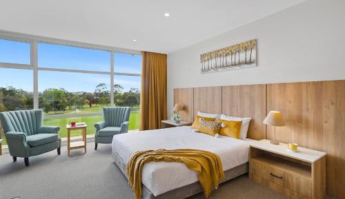 Suite with Spa Bath