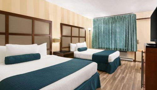 Double Room with Two Double Beds - Non-Smoking