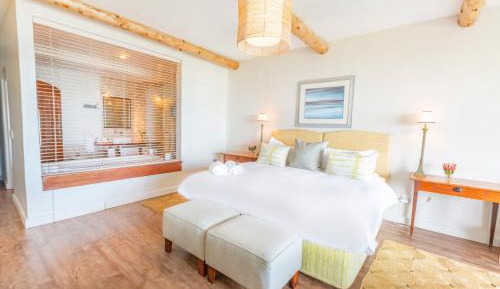 Luxury Double Room with Sea View - Ground Floor