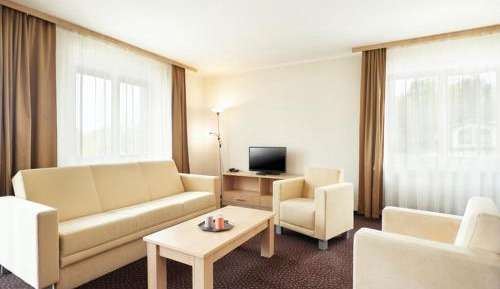 Superior One-Bedroom Apartment with Balcony