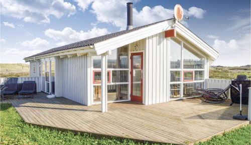 Three-Bedroom Vacation Home 