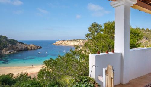 Villa with Sea View