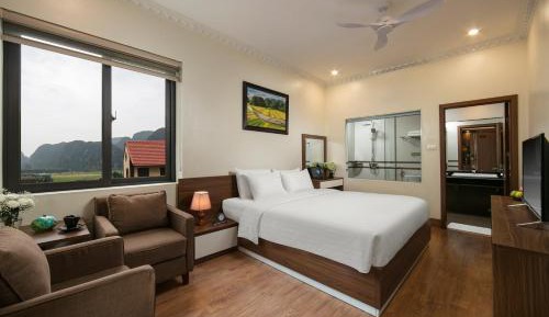 Deluxe Double Room with Mountain View