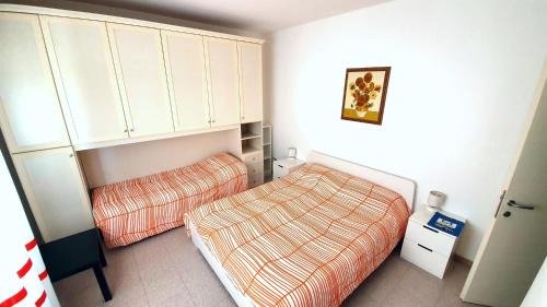 Deluxe Room (2 Adults + 1 Child)