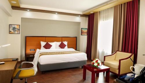 Deluxe Room with 10% Discount on Food & Beverage