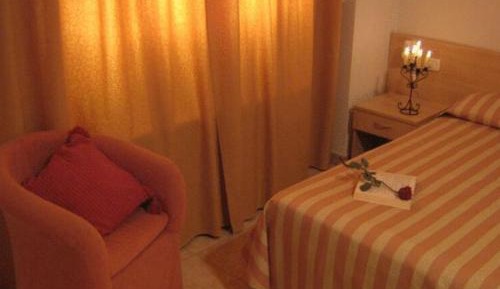 Loft (5 Adults)