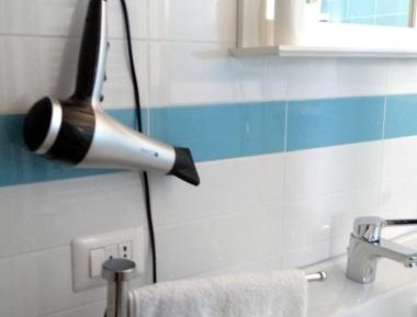 Twin Room with Private Bathroom
