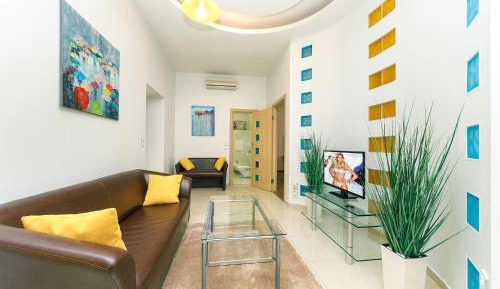 Apartment with sauna on Rognedinskaya