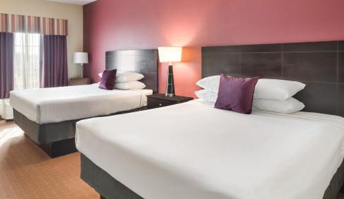 Queen Room with Two Queen Beds - Non-Smoking