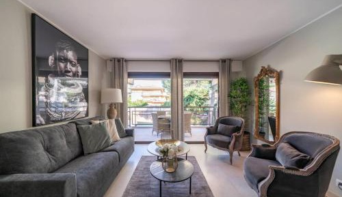 Superior Apartment