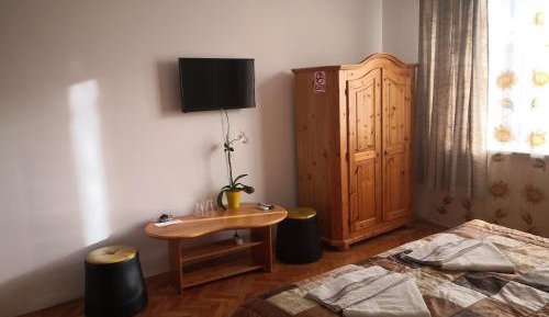Large Double Room
