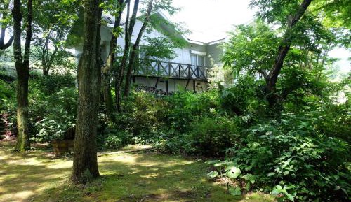 Villa with Garden View