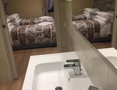 Triple Room with Private Bathroom