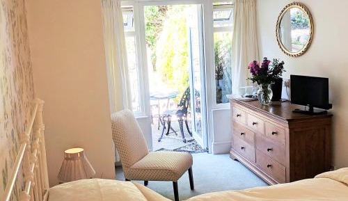 King Room with Garden View