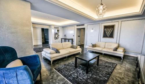 King Suite with Spa Bath