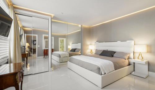 White Orchid Apartment