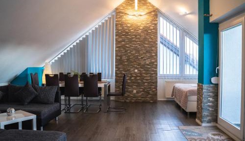 One-Bedroom Apartment with Balcony