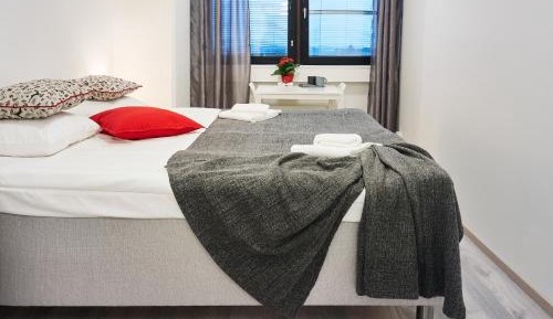 Double or Twin Room with view - Shared Bathroom