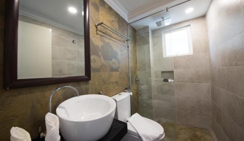  One Bedroom Deluxe Apartment