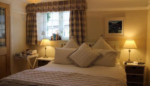 Deluxe Double or Twin Room with Garden View