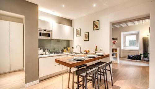 Deluxe Apartment - Separate Building
