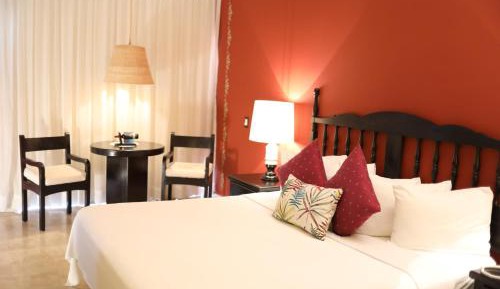 Standard King Room Garden View