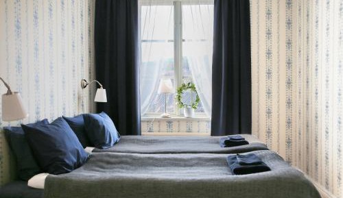 Standard Double Room with Shared Bathroom