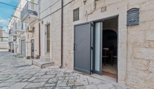 One-Bedroom Holiday Home