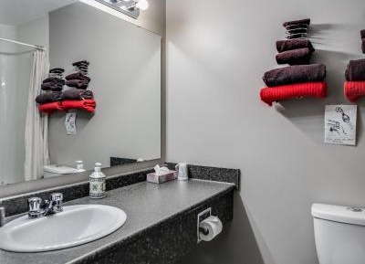 Standard Queen Room