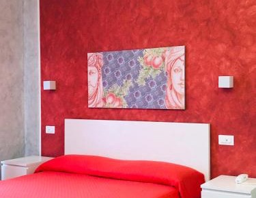 Quadruple Room with Private Bathroom