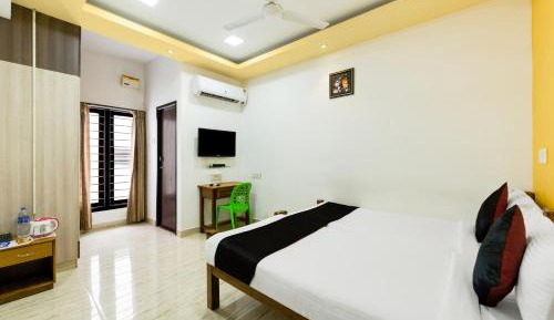 Double Room in an Apartment 