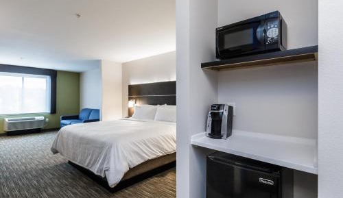 King Suite with Sofa Bed