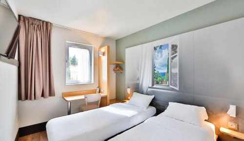 Twin Room - Non-Smoking