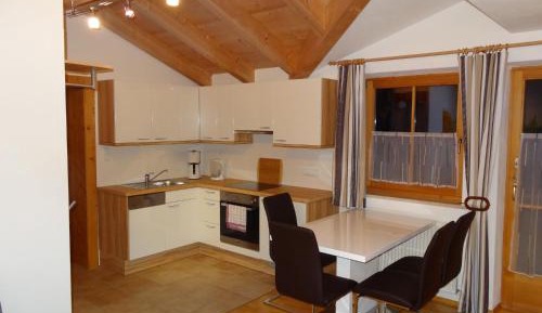 One-Bedroom Apartment with Balcony
