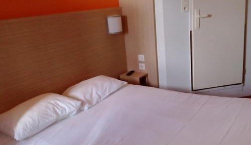 Double Room with 1 Double Bed