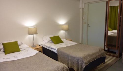 Single Room with Shared Shower and Toilet