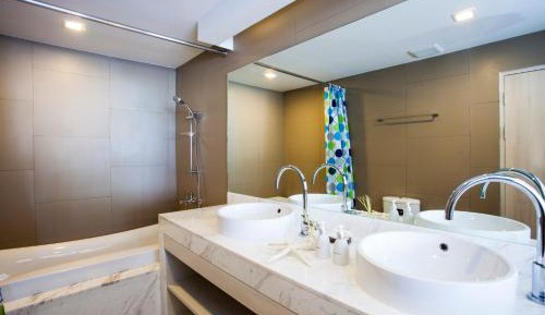 Coral Deluxe Double Room with Seaview - B