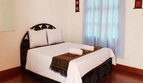 Double Room (Airconditioning & Hot Water)