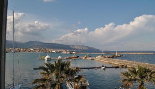 Executive Suite with Port View