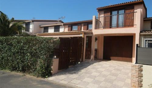 Three-Bedroom Townhouse